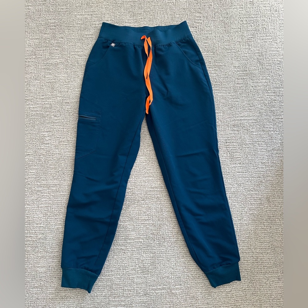 Deep Reef High Waisted Zamora Jigger Figs Scrub Pant